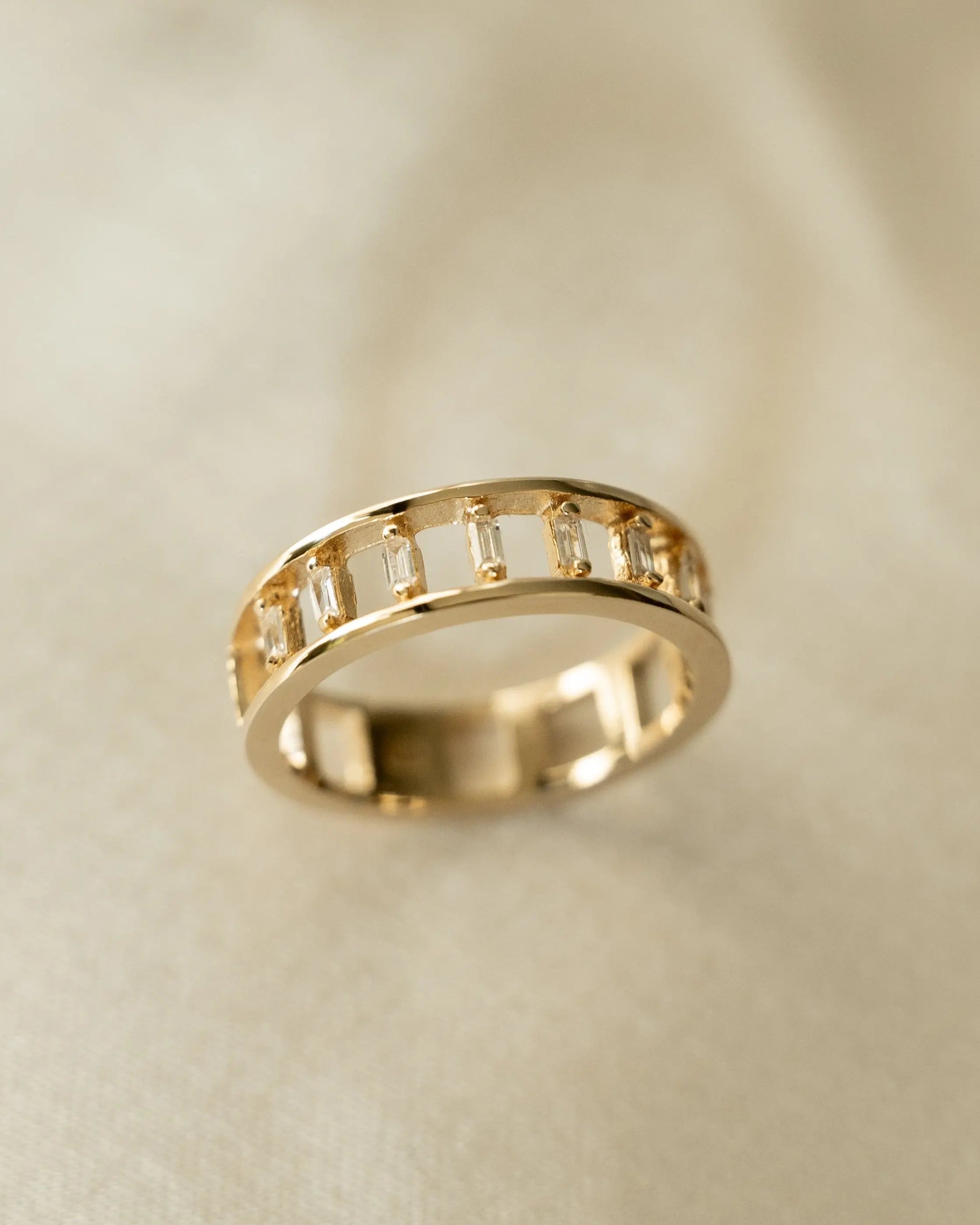 Close-up of Kira Ring on neutral fabric – IGGI Jewellery