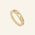 Demi Ring – 18k gold-filled cut-out band on neutral background