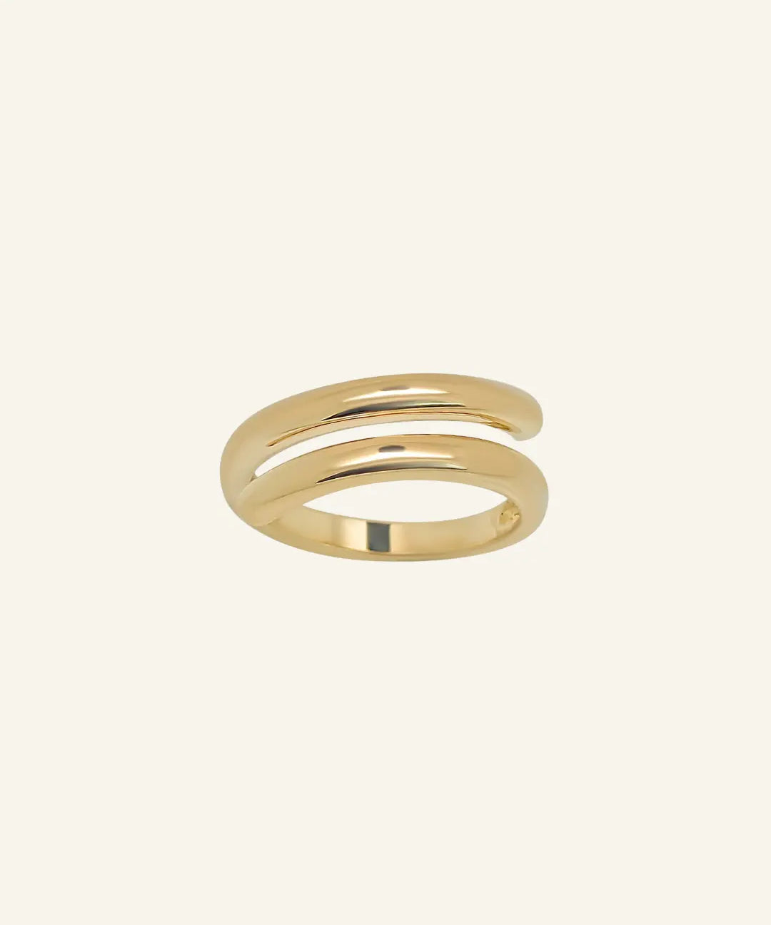 Etta Ring – minimalist 18k gold-filled band on neutral background