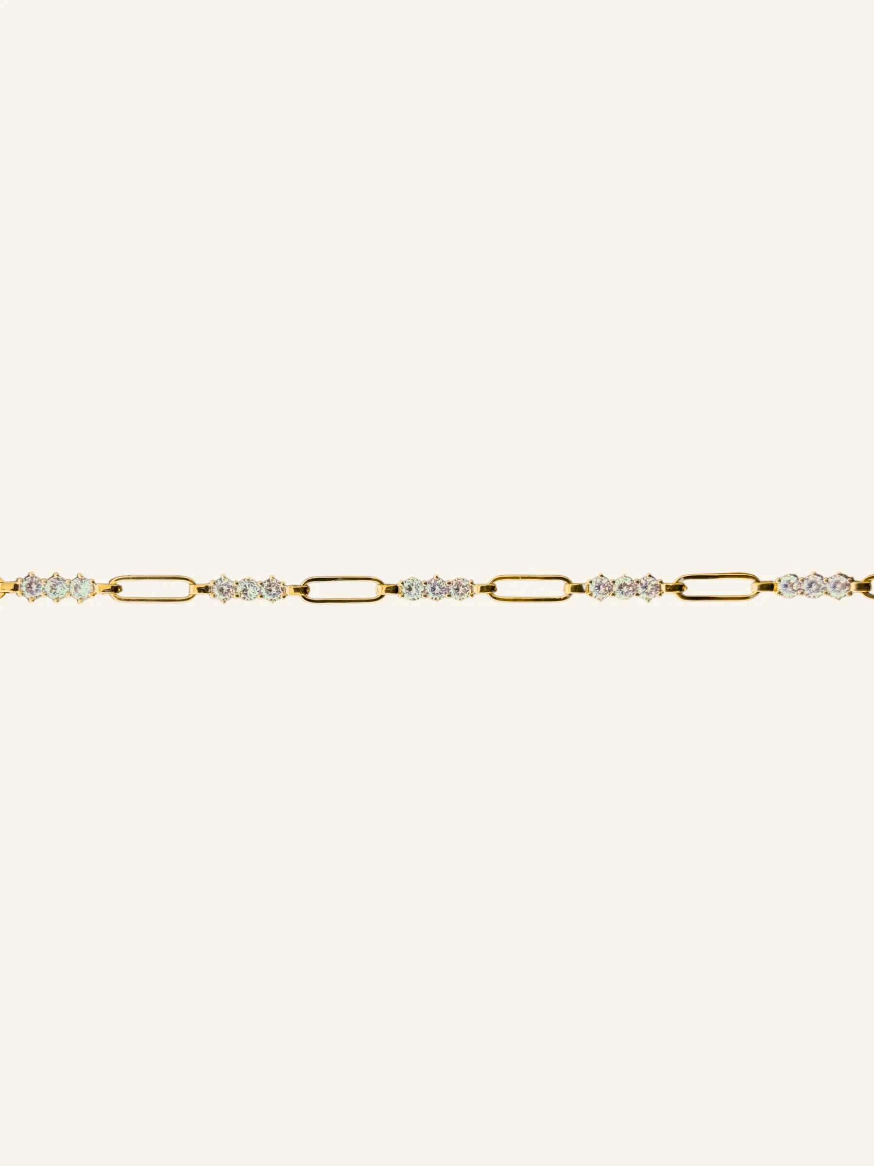 Francesca Bracelet by IGGI Jewellery – 18k gold-filled link design with crystal clusters, displayed on a neutral background.