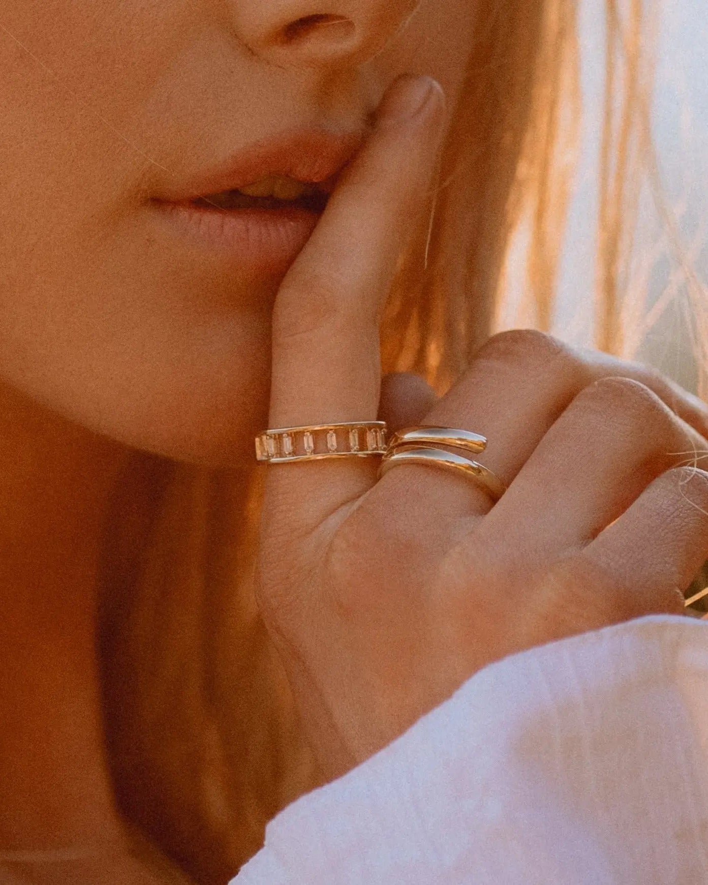Kira Ring styled on hand – IGGI Jewellery