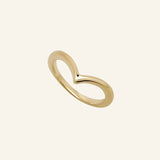 Lara Ring by IGGI Jewellery – Minimalist wave design in 18k gold-filled